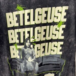 Beetlejuice Graphic Tee 🪲 🧃
